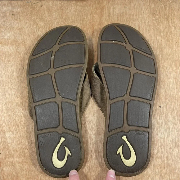 Olukai Ohana Flip Flop Mens size 9 Sandals Brown Slip On - Picture 6 of 7
